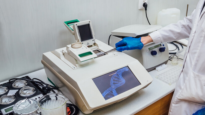 Quick-Response Touch Display for Automated DNA Extrac - 研华